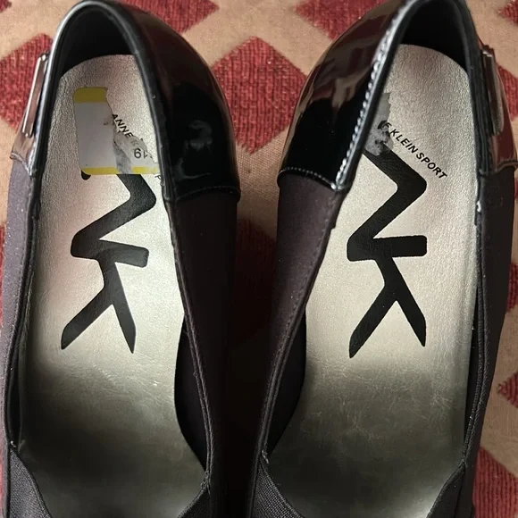 Anne Klein sport woman’s black wedge heel pumps textile upper Aktarence sz 7.5M🌹 - Picture 5 of 17